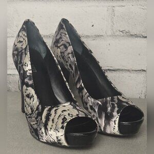 Nine West Floral Peep Toe Block Heel Satin Pumps Black Gray Size 8